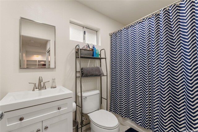 91-338 Makalea St Unit 52, Ewa Beach, HI 96706 - bathroom featuring vanity and a shower with shower curtain
