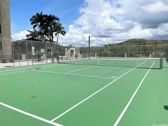 3050 Ala Poha Pl Unit W2, Honolulu, HI 96818 - view of tennis court featuring community basketball court