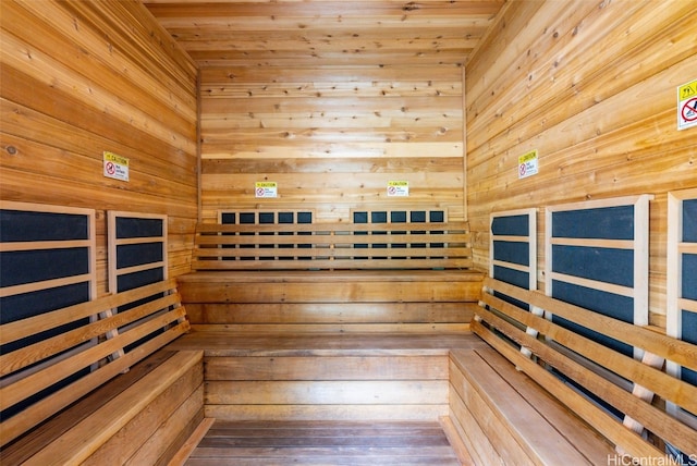 view of sauna / steam room