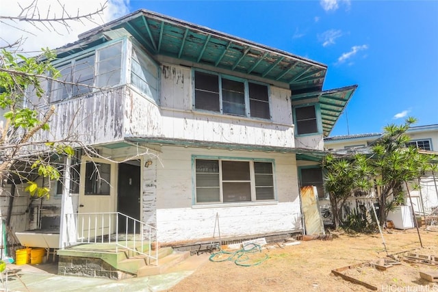 view of front of property