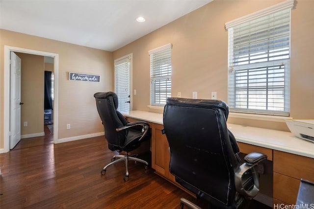 office area featuring recessed lighting, dark wood finished floors, and baseboards