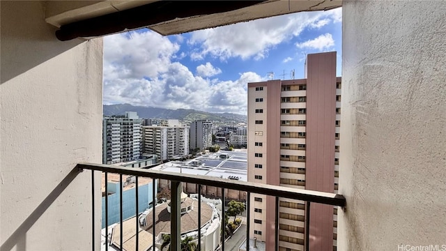 balcony featuring a city view