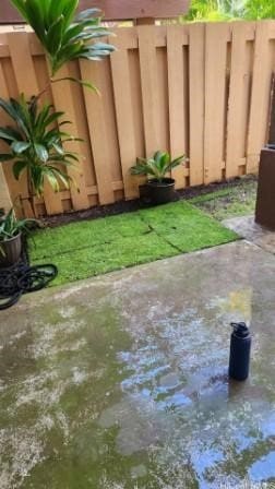 view of yard with a patio