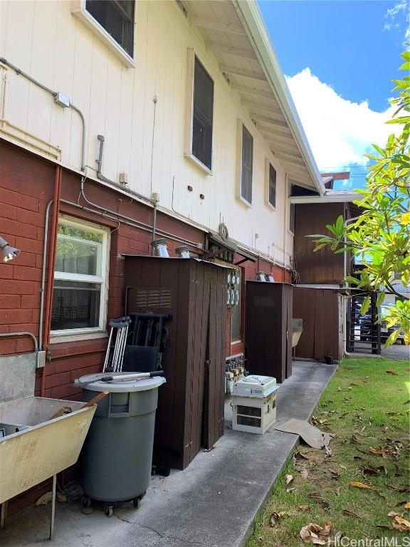 view of side of home