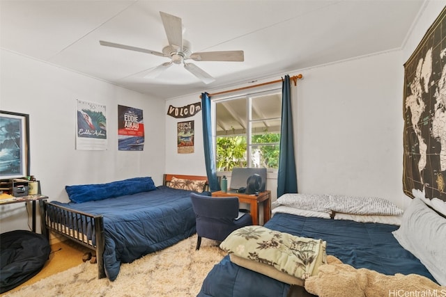 bedroom featuring a ceiling fan