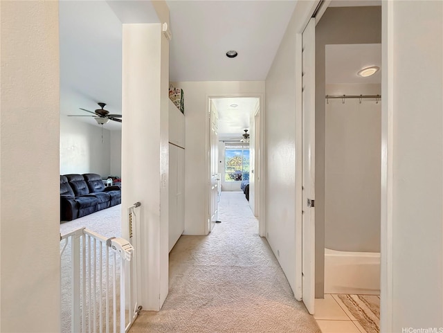 91-1058 Kekuilani Loop Unit 1502, Kapolei, HI 96707 - hall with light carpet