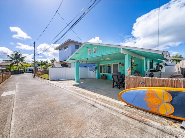 exterior space featuring a fenced front yard