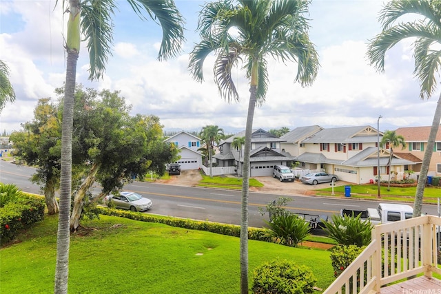 view of yard with a residential view