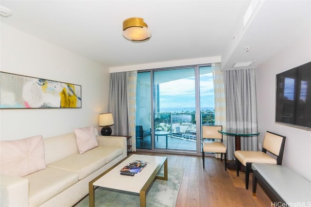 2139 Kuhio Ave Unit 1207, Honolulu, HI 96815 - living room with wood-type flooring