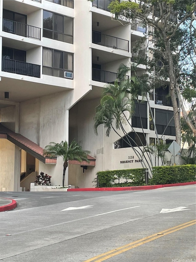 3138 Waialae Ave Unit 418, Honolulu, HI 96816 - view of building exterior