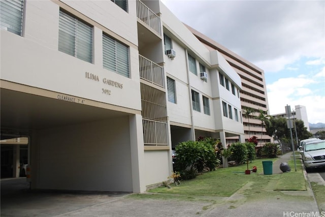 view of building exterior