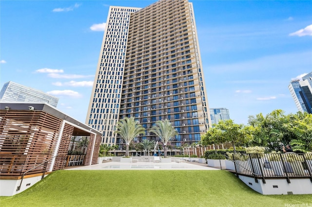 987 Queen St Unit 502, Honolulu, HI 96814 - view of building exterior