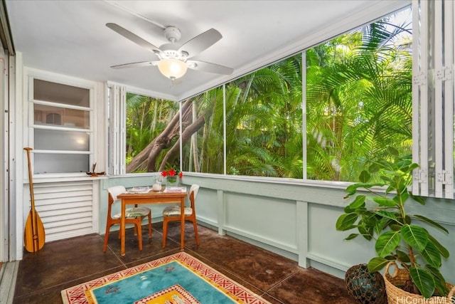 view of sunroom / solarium