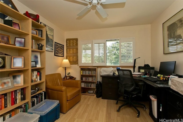 office area featuring ceiling fan and wood finished floors