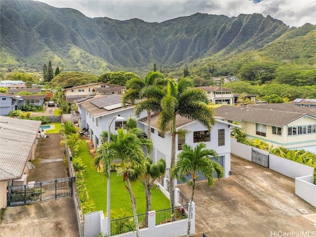 bird's eye view featuring a residential view and a mountain view