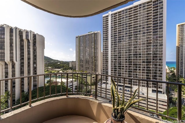 311 Ohua Ave Unit Ph D, Honolulu, HI 96815 - balcony featuring a city view