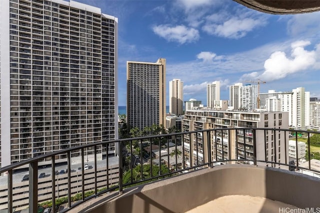 311 Ohua Ave Unit Ph D, Honolulu, HI 96815 - balcony featuring a city view