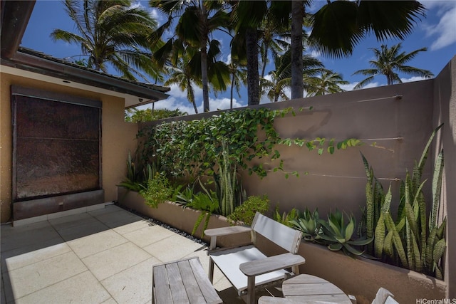376 Dune Cir, Kailua, HI 96734 - view of patio