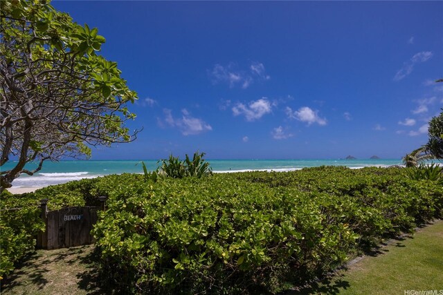376 Dune Cir, Kailua, HI 96734 - view of yard with view of water and beach