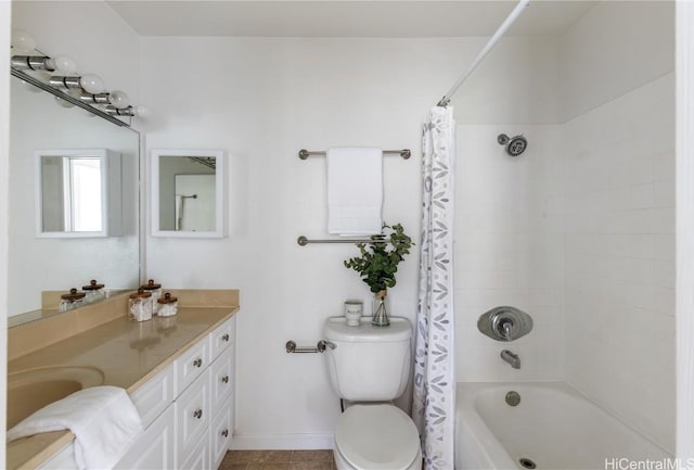 full bath with toilet, baseboards, shower / bath combination with curtain, and vanity