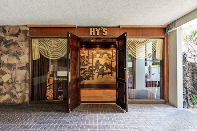 2440 Kuhio Ave Unit 1101, Honolulu, HI 96815 - entrance to property