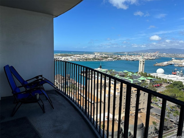 700 Richards St Unit 2403, Honolulu, HI 96813 - balcony with a water view