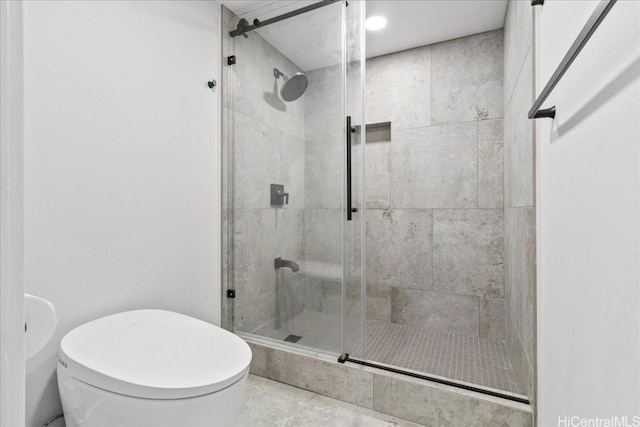 full bathroom featuring a shower stall