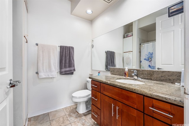 91-1058 Kekuilani Loop Unit 1804, Kapolei, HI 96707 - bathroom with toilet, vanity, and tile patterned floors
