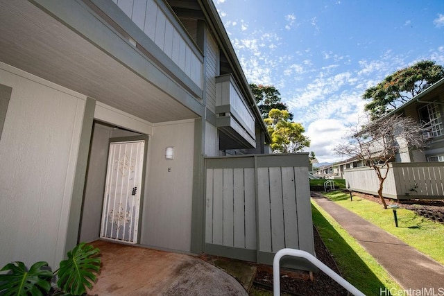 view of property entrance