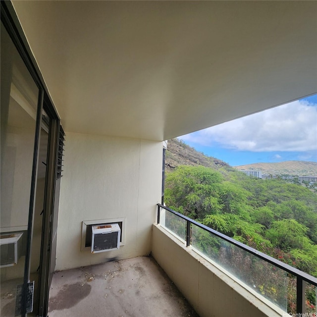 6770 Hawaii Kai Dr Unit 708, Honolulu, HI 96825 - balcony featuring heating unit
