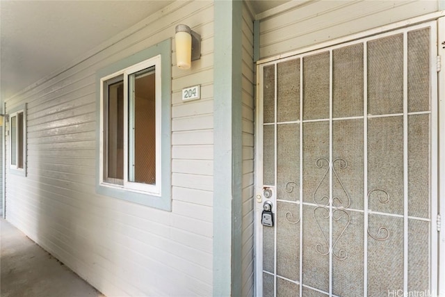 view of entrance to property