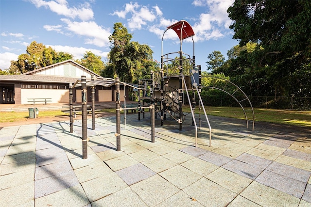 1016 Ehoeho Ave Unit 208, Wahiawa, HI 96786 - view of patio / terrace with fence