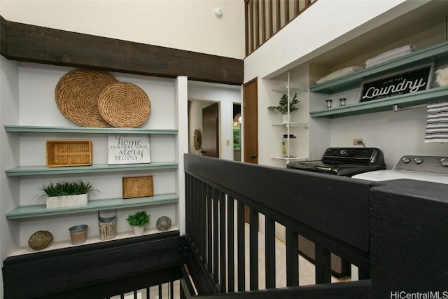 balcony with independent washer and dryer