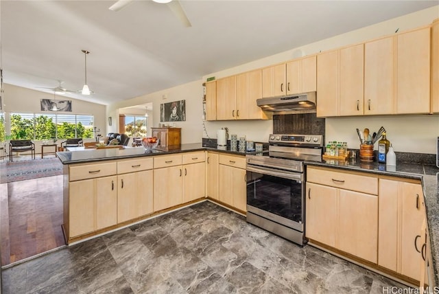 kitchen with light brown cabinets, under cabinet range hood, stainless steel range with electric cooktop, and a ceiling fan