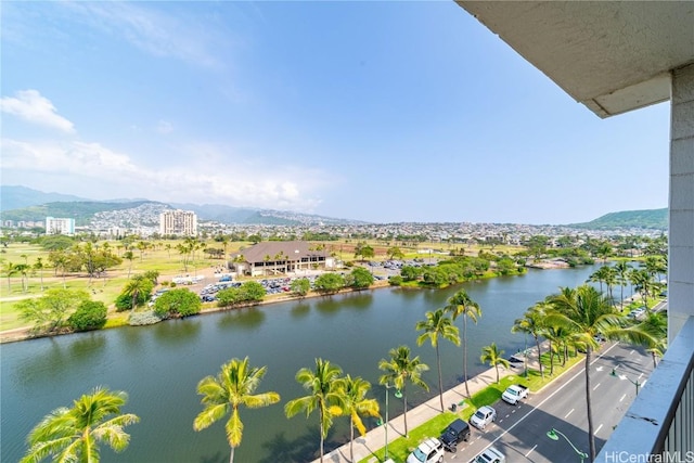 Listing photo 2 for 2509 Ala Wai Blvd Unit 1001, Honolulu HI 96815