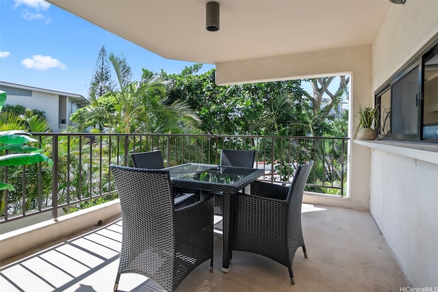 3138 Waialae Ave Unit 217, Honolulu, HI 96816 - view of balcony