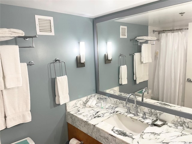 410 Atkinson Dr Unit 2209, Honolulu, HI 96814 - full bath with vanity and curtained shower
