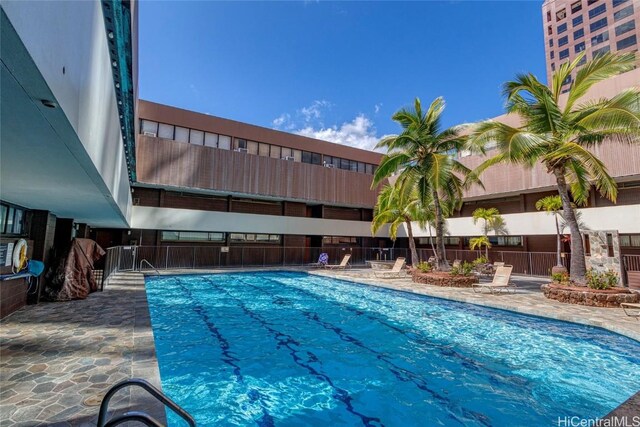 1088 Bishop St Unit 204, Honolulu, HI 96813 - pool with fence