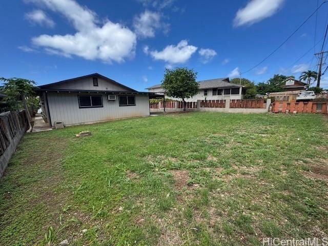 view of yard featuring a fenced backyard