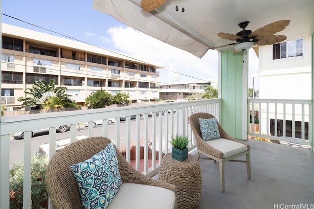 balcony with ceiling fan