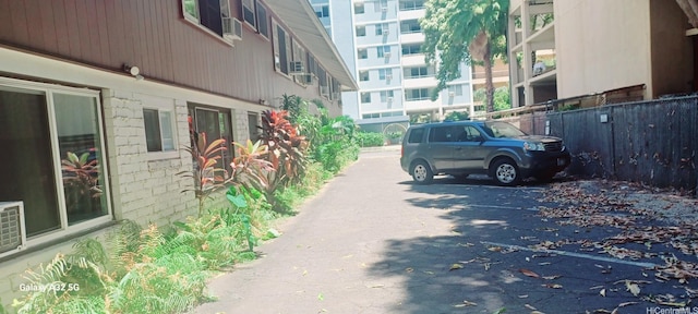 423 Kaiolu St Unit 106, Honolulu, HI 96815 - view of asphalt road