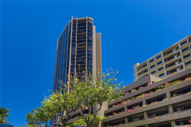 2101 Nuuanu Ave Unit 2501, Honolulu, HI 96817 - photo 21
