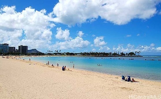 410 Atkinson Dr Unit 1609, Honolulu, HI 96814 - water view featuring nearby beach