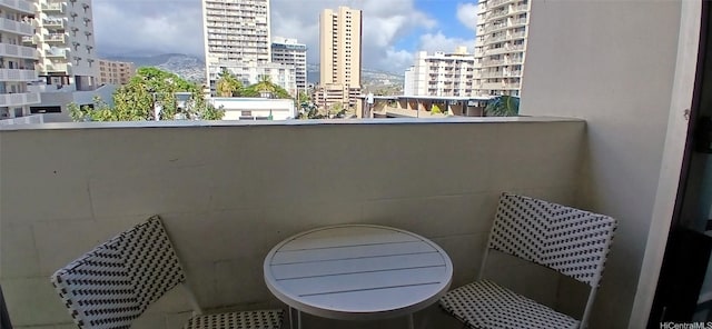 2463 Kuhio Ave Unit 510, Honolulu, HI 96815 - balcony featuring a view of city