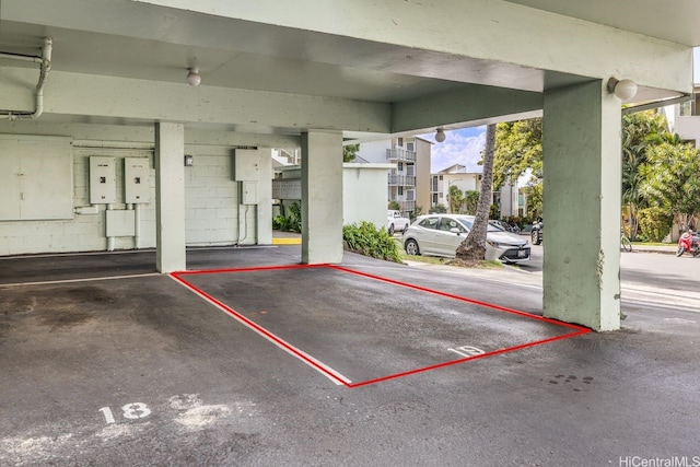 3061 Pualei Cir Unit 303, Honolulu, HI 96815 - view of parking deck