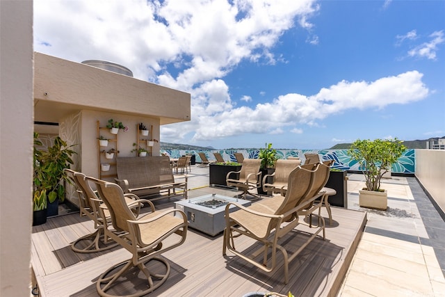 2345 Ala Wai Blvd Unit 1003, Honolulu, HI 96815 - deck with a fire pit