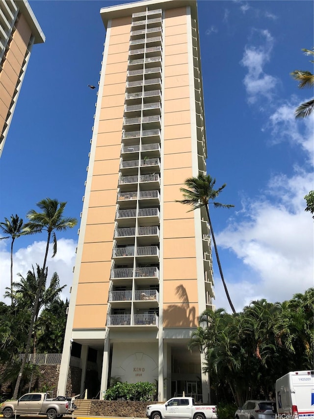 1519 Nuuanu Ave Unit 142, Honolulu, HI 96817 - view of building exterior