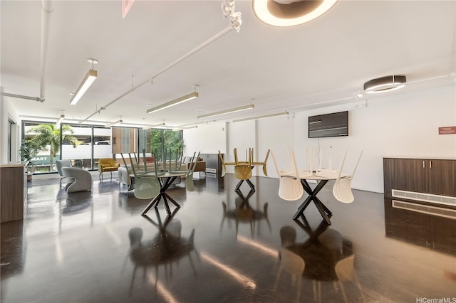 615 Keawe St Unit 1905, Honolulu, HI 96813 - community lobby with a wall of windows