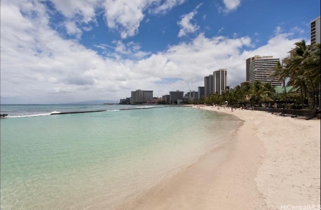 water view with a view of city and a beach view