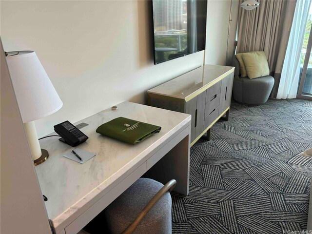 383 Kalaimoku St Unit 1106, Honolulu, HI 96815 - view of carpeted office